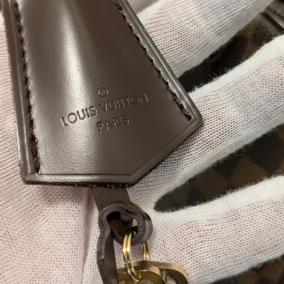 Louis Vuitton Boston Damier Ebene Duomo Handbag - Picture 7 of 14